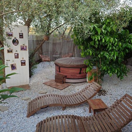 Sol'S Place Mytilene Bagian luar foto