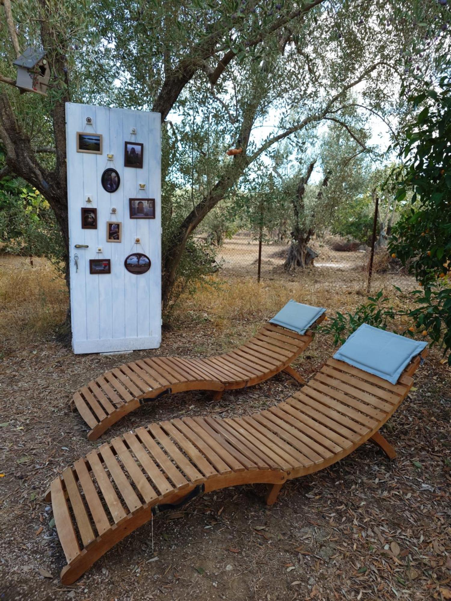 Sol'S Place Mytilene Bagian luar foto